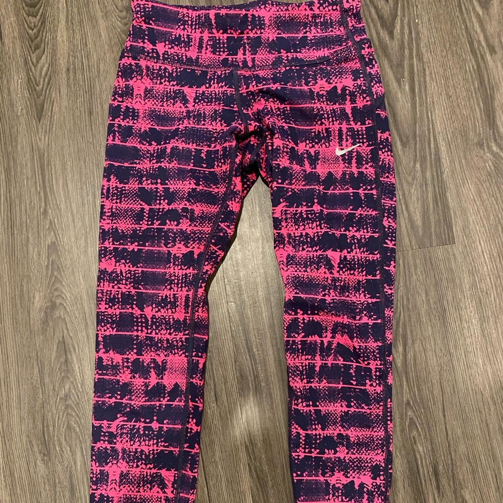 Nike Dri-Fit cropped running leggings